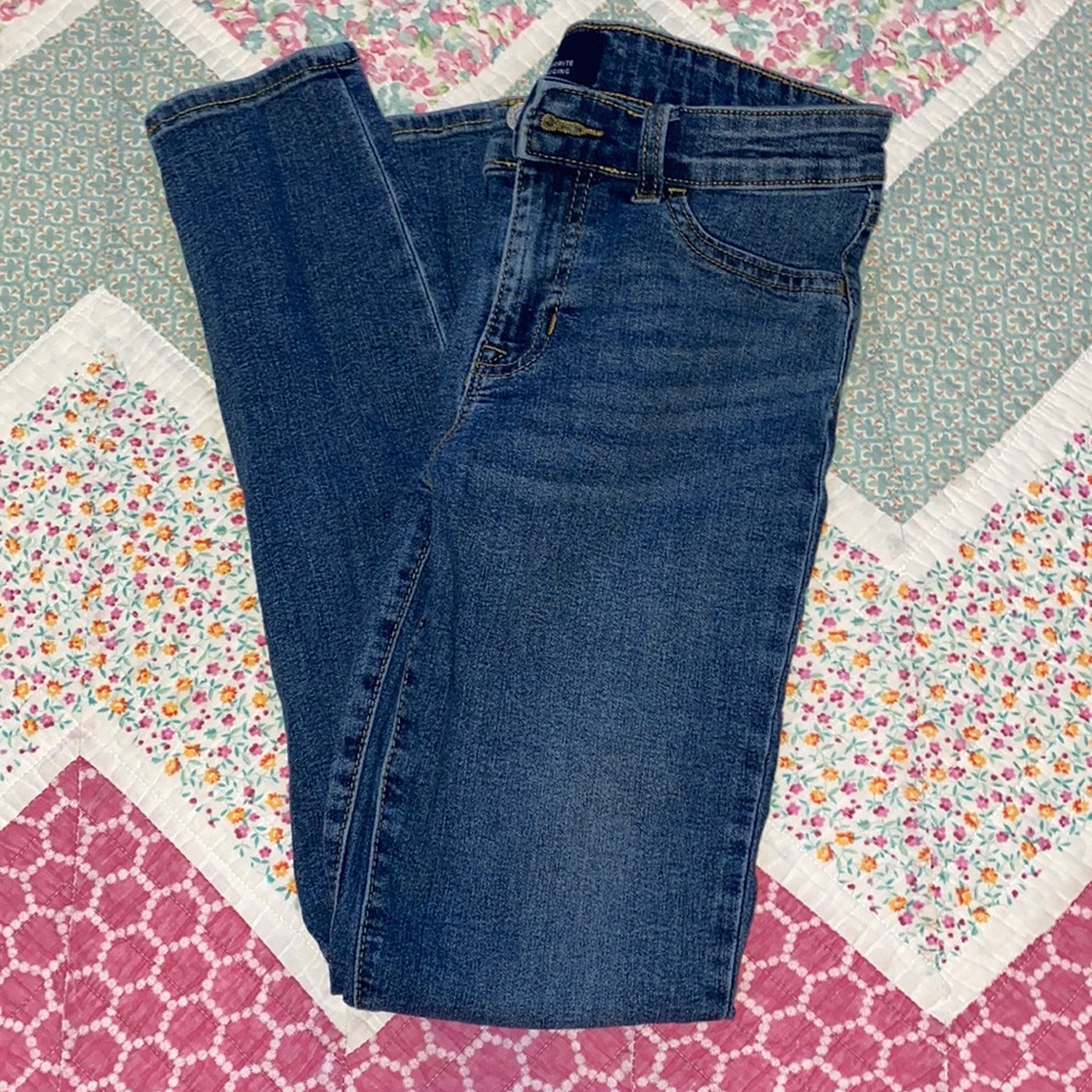 Gap Skinny Jegging Jeans